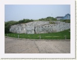 Granite Monument - Peggy's Cove * 2592 x 1944 * (1.55MB)
